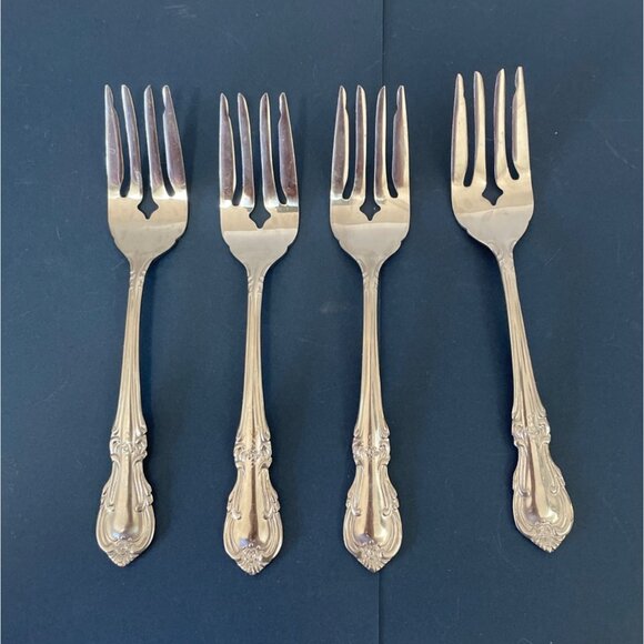 Vtg Stainless by Salem Victoria Pattern 4 Salad Dessert Forks Flatware Japan - Picture 2 of 6